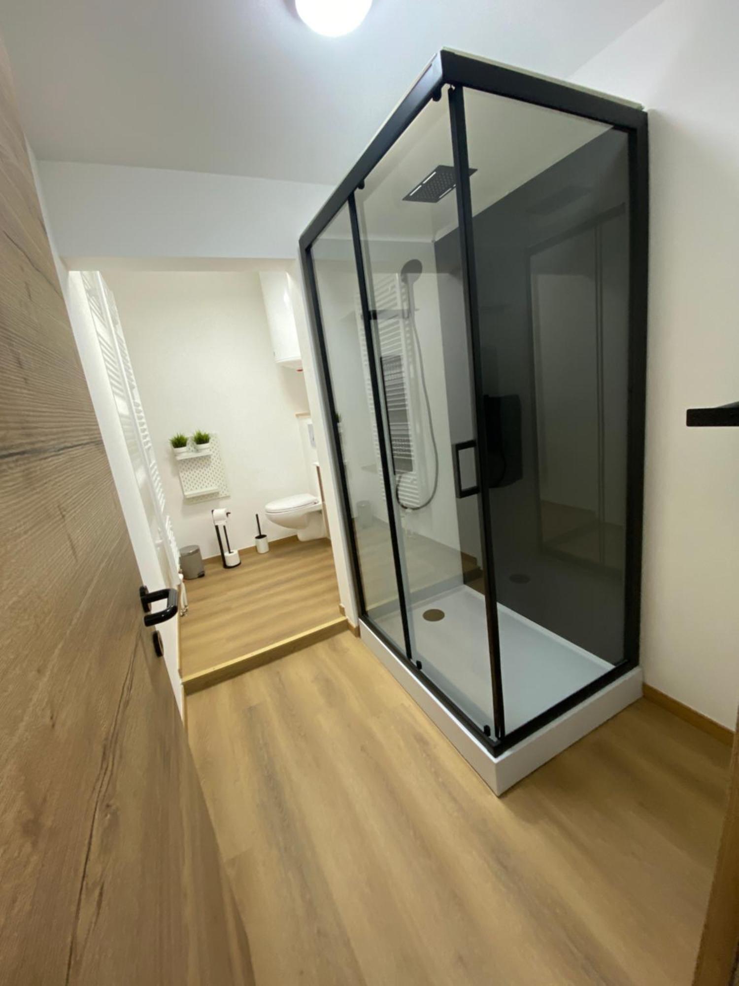 1-D011 Superbe Appartement Spacieux Tres Calme Charleroi Eksteriør bilde