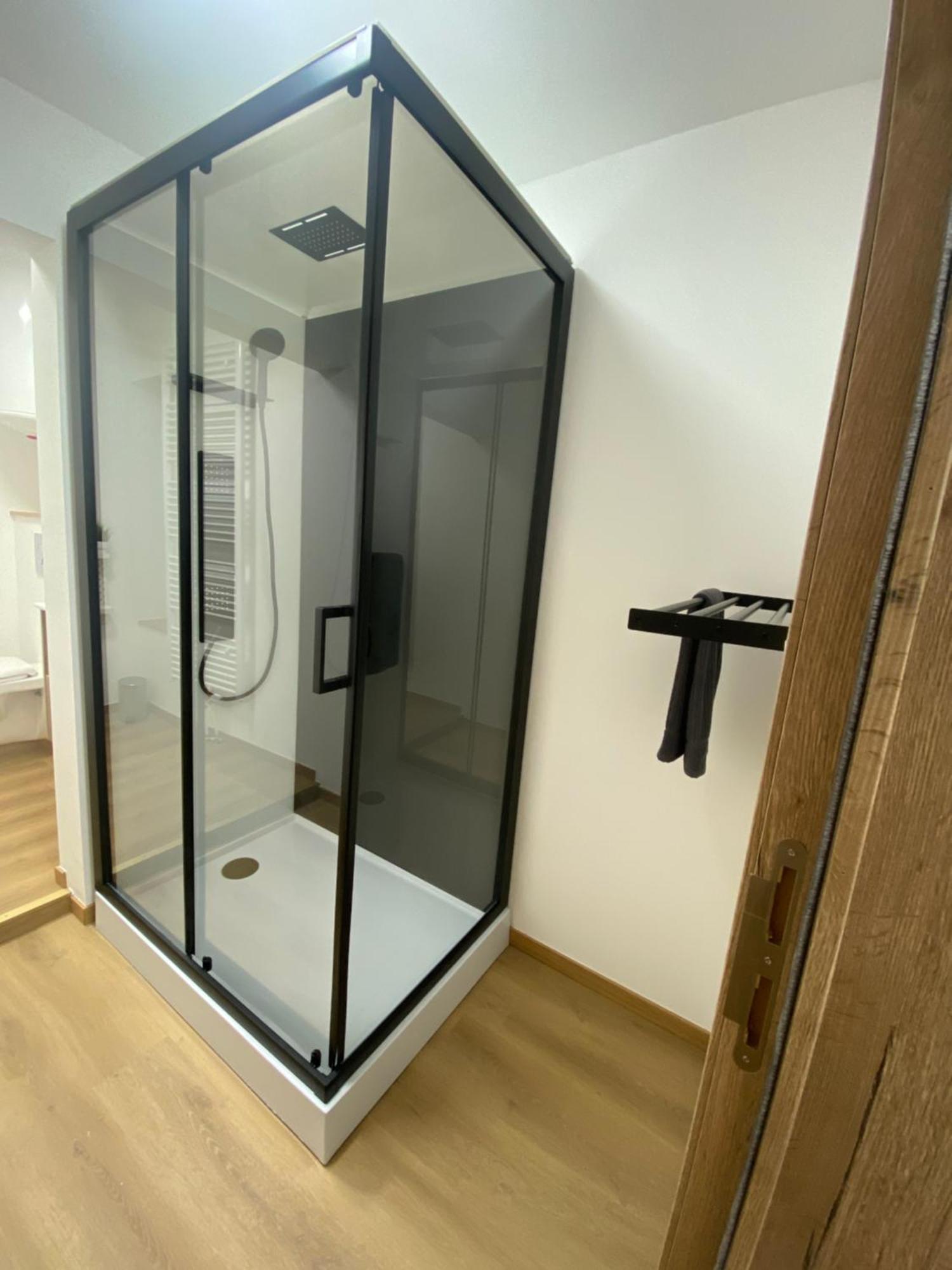 1-D011 Superbe Appartement Spacieux Tres Calme Charleroi Eksteriør bilde